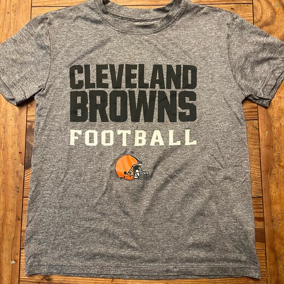 Team Athletics NFL Cleveland Browns T-Shirt - Picture 1 of 4